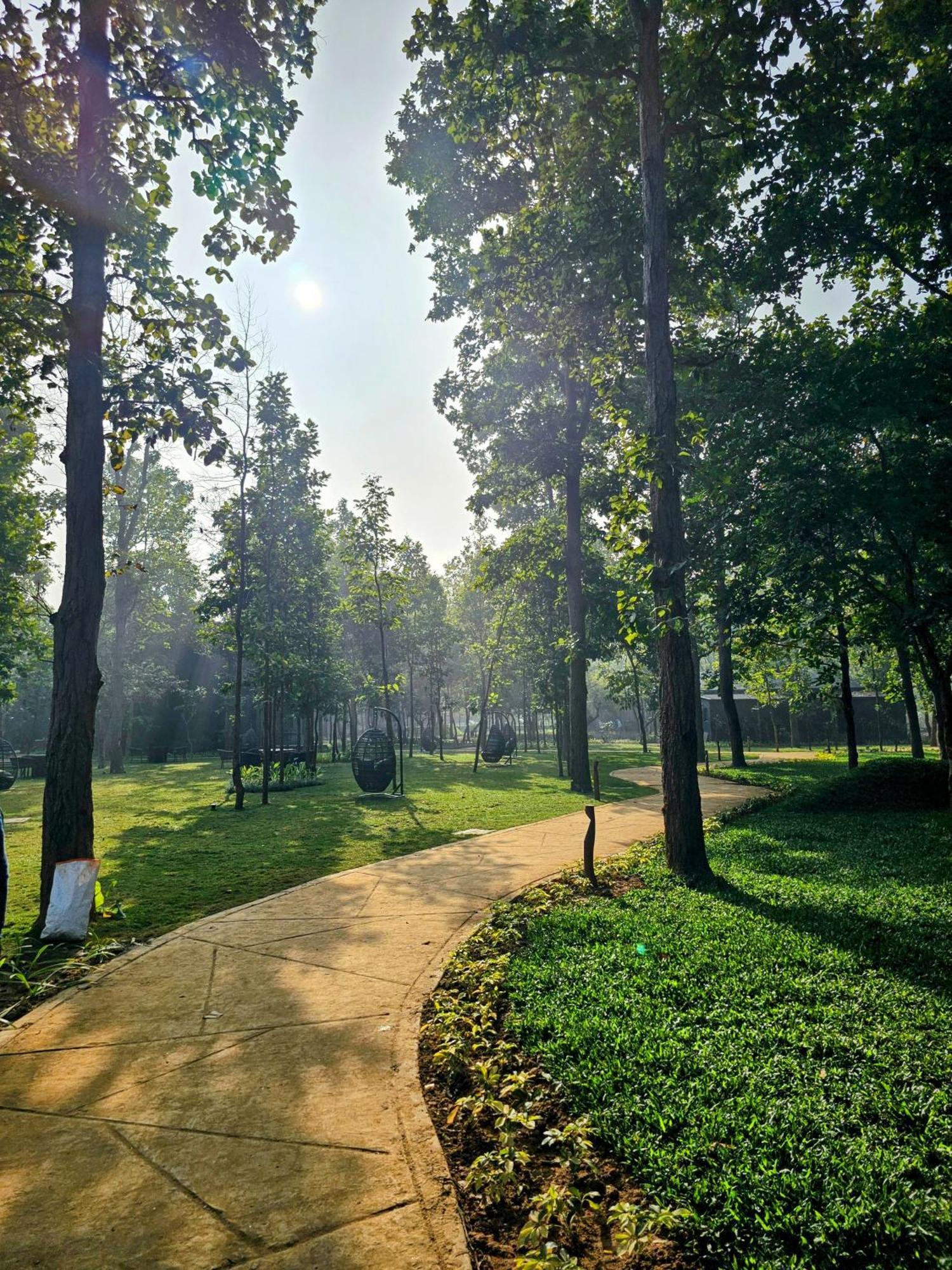 Hotel Sonar Bangla Joypur Forest 外观 照片