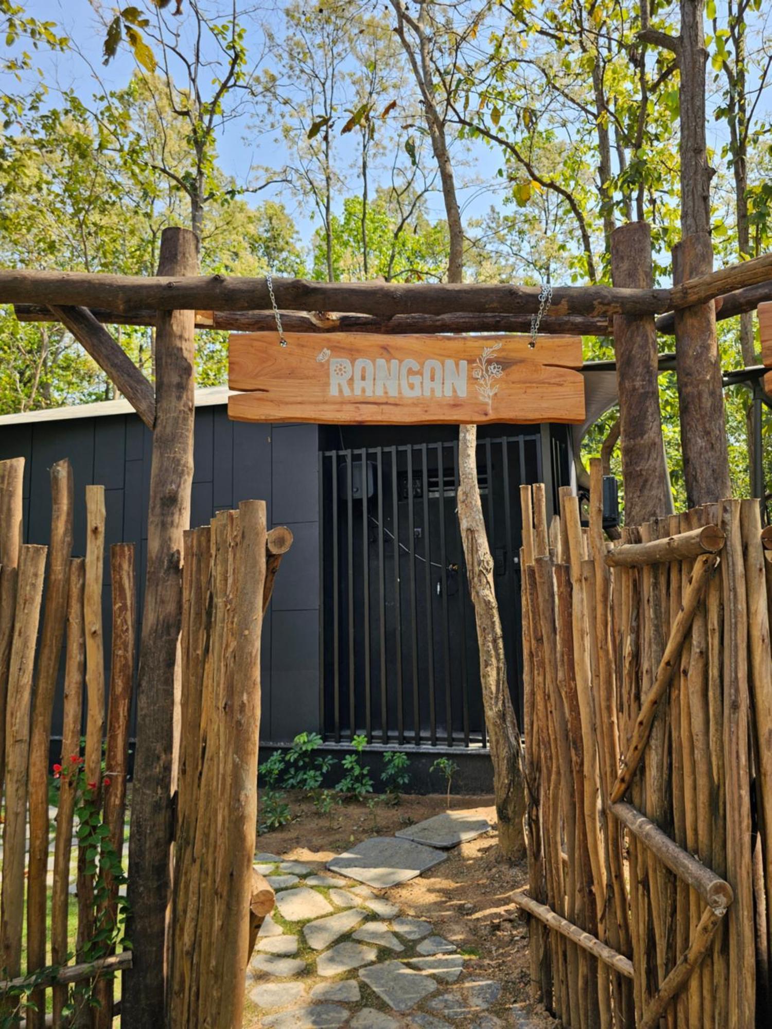 Hotel Sonar Bangla Joypur Forest 外观 照片